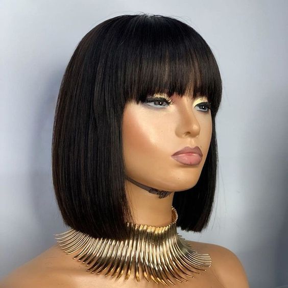 Glueless Wigs Bob Wig Clousure Lace Black Color Human Hair Wig With Bangs